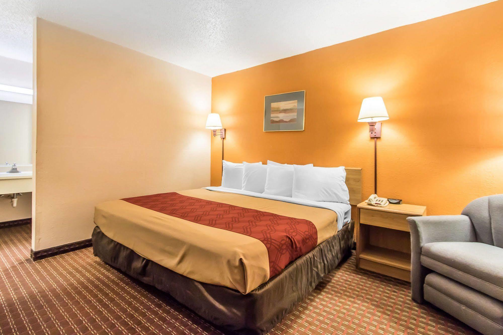 Econo Lodge Scottsboro Εξωτερικό φωτογραφία